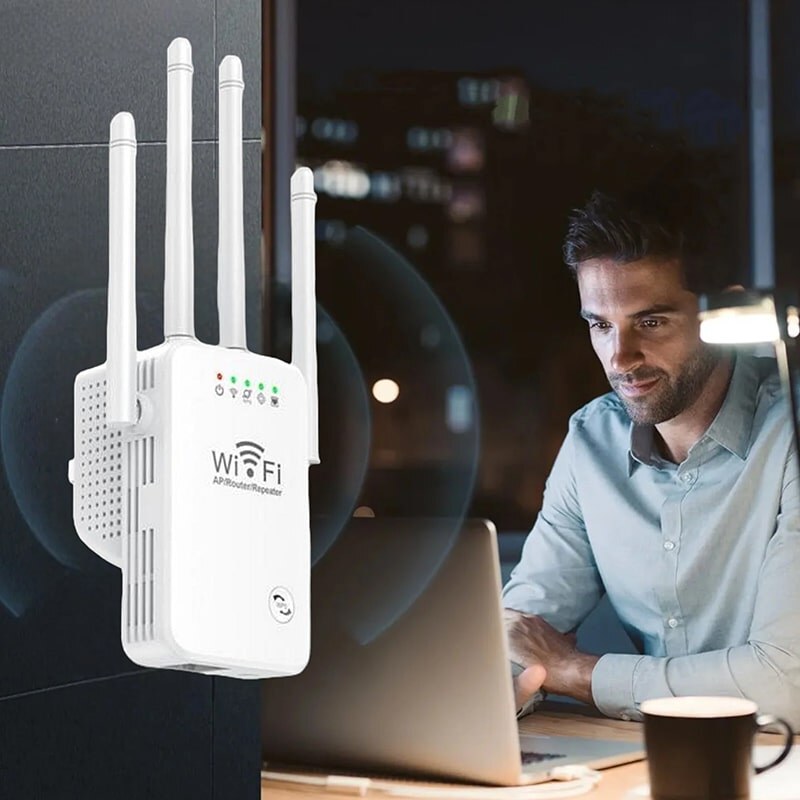 WiFi repeater 4 antennas